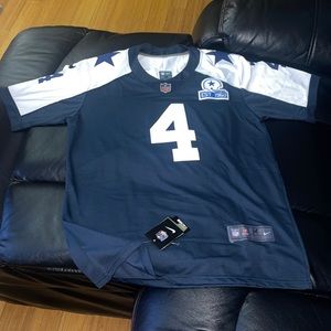 Dallas Cowboys dale Prescott Jersey size medium